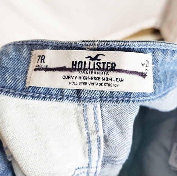 HOLLISTER Curvy High-Rise Patchwork Mom Jeans NWT - Picture 4 of 5